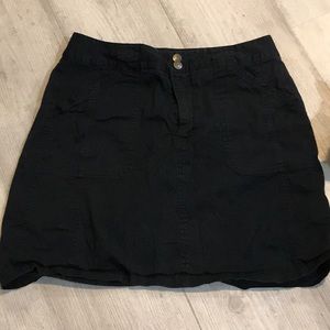 Black Skort